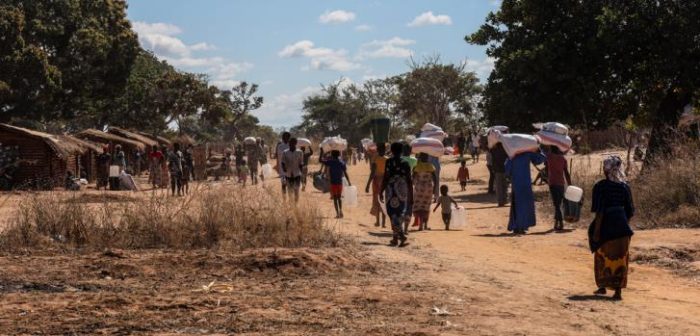 Más de 500 familias recientemente desplazadas recibieron nuestros kits de emergencia en Mumane (Cabo Delgado, Mozambique).Mariana Abdalla/MSF.