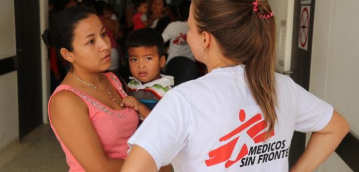 Migrantes venezolanos reciben ayuda médica y psicológica del equipo de Médicos Sin Fronteras en Colombia, que se encuentra trabajando en las provincias de La Guajira, Norte de Santander y Arauca. El sistema de salud. Las necesidades de los migrantes han superado la capacidad del sistema colombiano para satisfacerlas.Esteban Montaño/MSF